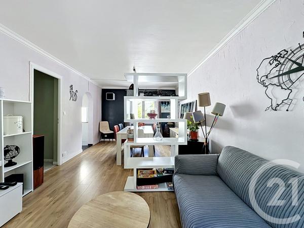 Appartement F3 à vendre  3 pièces - 63,48 m 2   LYON  - 69003