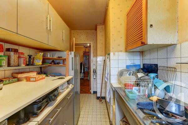Appartement F3 à vendre  3 pièces - 63,48 m 2   LYON  - 69003