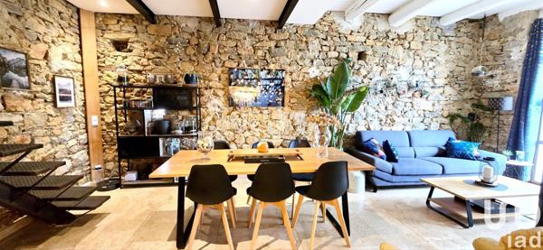 Maison de campagne 3 pièces de 95 m² à Barjols (83670)