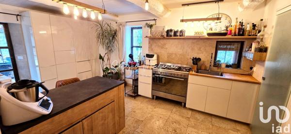 Maison de campagne 3 pièces de 95 m² à Barjols (83670)