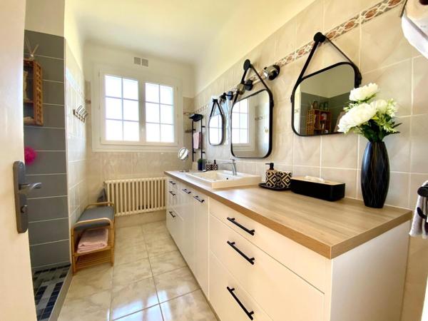 Superbe maison 5 pièces dans un quartier paisible