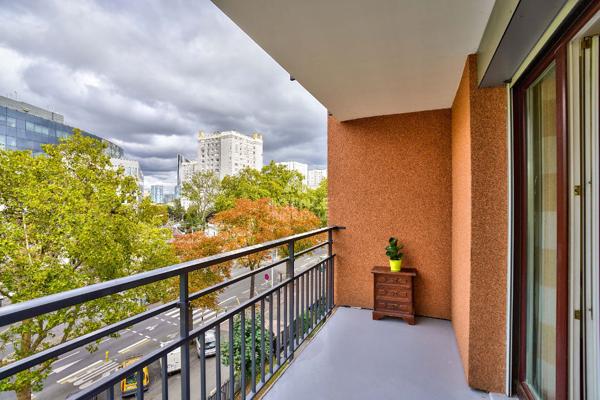 Appartement Nanterre 3 pièces 61 m2 314 000 € **  - Référence  15497