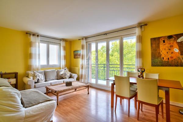 Appartement Nanterre 3 pièces 61 m2 314 000 € **  - Référence  15497