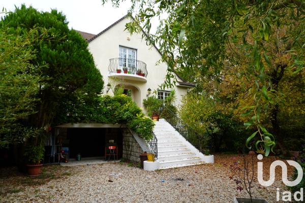 Maison à vendre 8 pièces 195 m² Le Plessis-Trévise