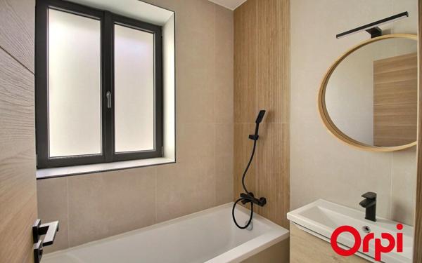 Appartement à vendre    4 pièces • 120 m2 Marseille 13