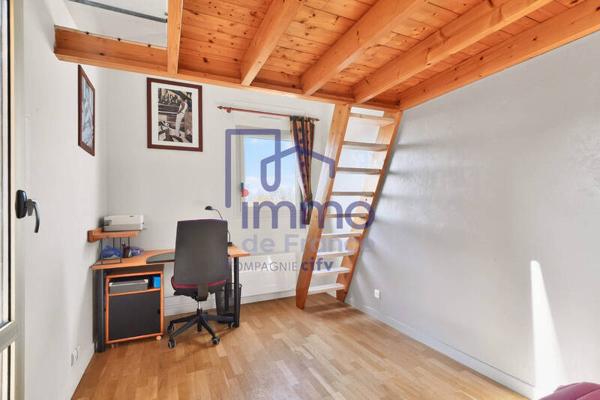Appartement 3 pièces                                        - 69005 Lyon 5e  Arrondissement Réf : 21570