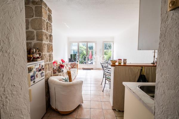 comme une maison ... avec son jardin au calme à Villeneuve-Loubet