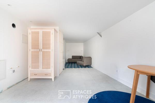 Duplex avec dépendance et jardin