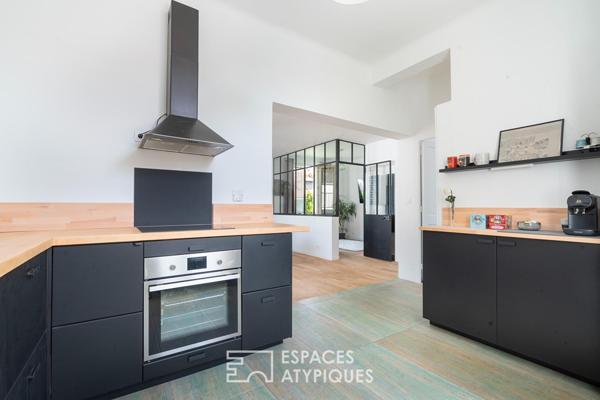 Duplex avec dépendance et jardin