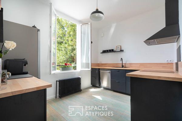 Duplex avec dépendance et jardin