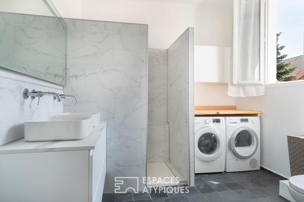 Duplex avec dépendance et jardin
