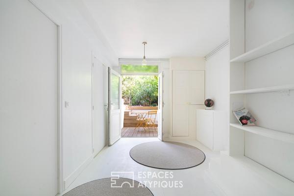 Duplex avec dépendance et jardin