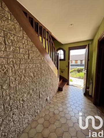 Maison 5 pièces de 94 m² à Thivars (28630)