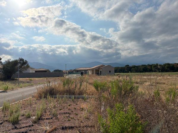 Superbe terrain viabilisé, vue montagnes