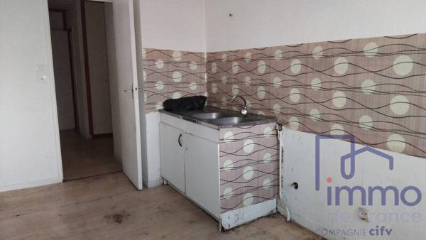 Appartement 3 pièces                                        - 42000 Saint-Étienne Réf : 2717-CIFVFOREZVELAY