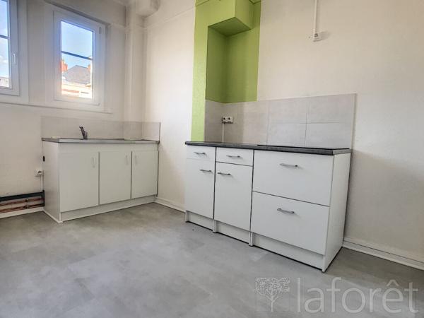 Location appartement près de Châlons-en-Champagne - 2 pièce(s) - 52 m² - 650 €/mois