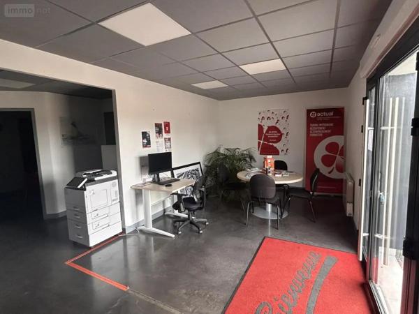 Location - Fonds et/ou murs commerciaux Guer 56380 3 pièces 65 m 2 1367 m 2