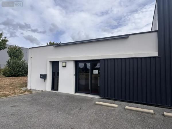 Location - Fonds et/ou murs commerciaux Guer 56380 3 pièces 65 m 2 1367 m 2