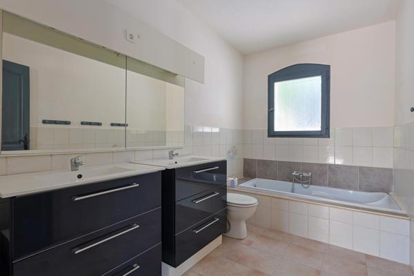 Villa proche mer aux Issambres avec extension