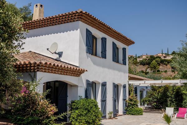 Villa proche mer aux Issambres avec extension