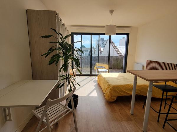 Appartement Bordeaux -1 pièce 28.70 m2 meublé