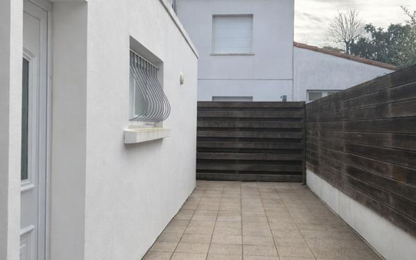 Maison à vendre    3 pièces • 70 m2 Royan