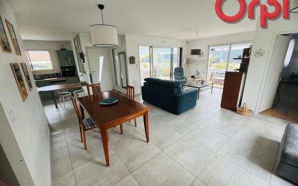 Maison à vendre    4 pièces •  Longeville-sur-Mer