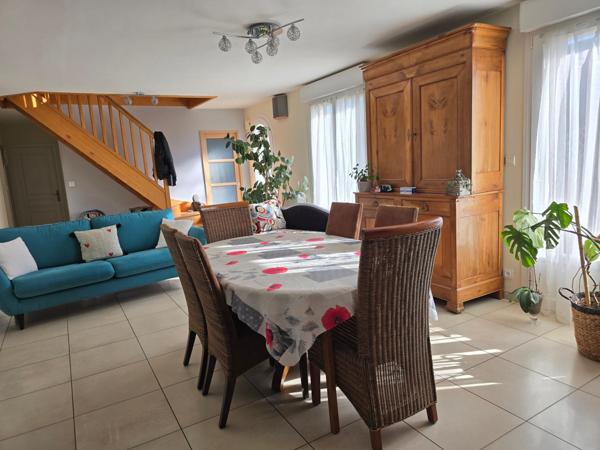 Maison à CHATRES-LA-FORET, 53600 - 7 pièces 115m²