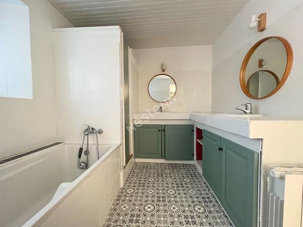 EXCLUSIVITE MAISON DE CHARME EN PIERRES GUICHEN 7 pièces env. 170m² - Terrain 1200m²
