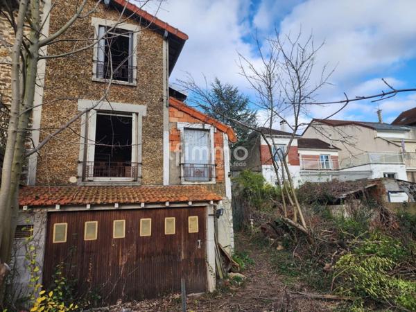 Maison en meulière à rénover - rue Albert Darmont