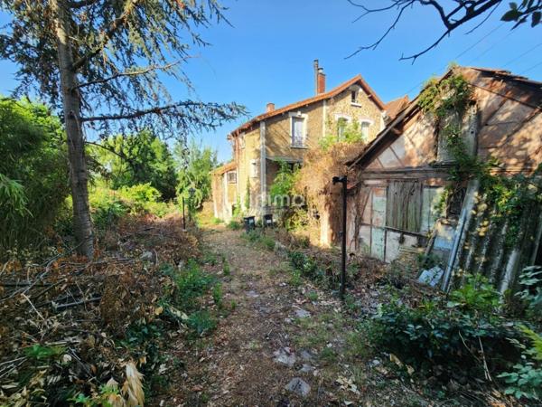 Maison en meulière à rénover - rue Albert Darmont