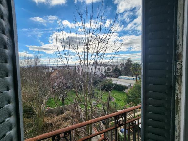 Maison en meulière à rénover - rue Albert Darmont