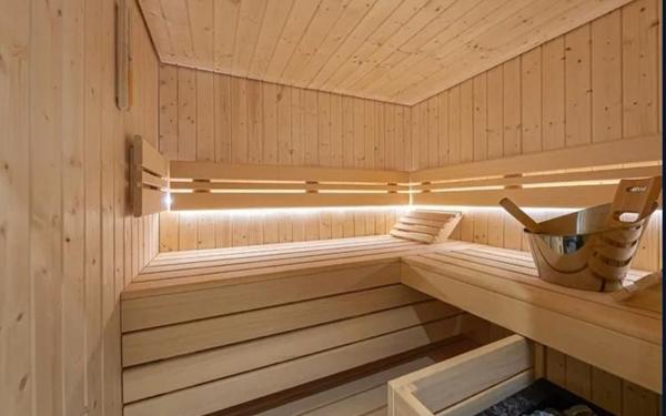 Maison à vendre    6 pièces • 246 m2 Messery