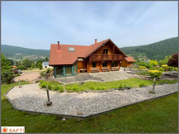 Chalet d'exception avec grand terrain paysagé de 2000 M2 ,  proximité des pistes et de la nature, emplacement rare.