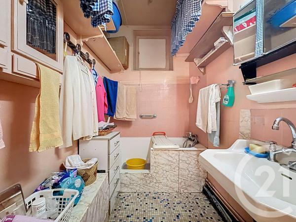 Appartement F4 à vendre  4 pièces - 70,01 m2 LEVALLOIS PERRET - 92