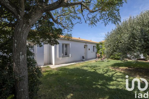 Maison 5 pièces de 168 m² à Sainte-Marie-de-Ré (17740)