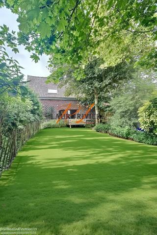 Maison familiale avec dépendances