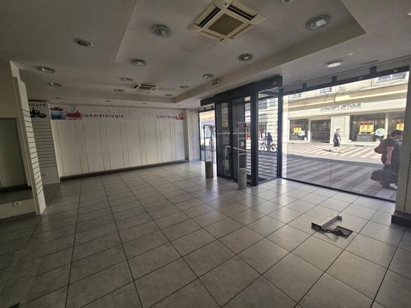 Local commercial 140 m² en hyper centre de Belfort