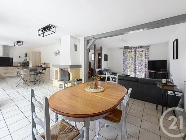 Maison à vendre  6 pièces - 105 m 2   CHARTRES  - 28