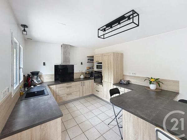 Maison à vendre  6 pièces - 105 m 2   CHARTRES  - 28