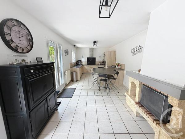 Maison à vendre  6 pièces - 105 m 2   CHARTRES  - 28