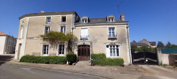 86140 LENCLOITRE Maison à Lencloître 175 m²