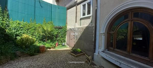 86140 LENCLOITRE Maison à Lencloître 175 m²