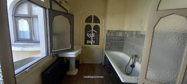 86140 LENCLOITRE Maison à Lencloître 175 m²