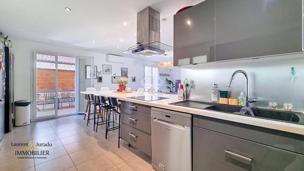 ARNAS – MAISON RÉCENTE 131 M² – 5 CHAMBRES – SUITE PARENTALE – CLIMATISATION REVERSIBLE