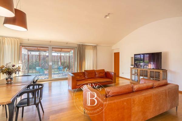 Veigy-Foncenex, Maison 6 Chambres -  238 m² à vendre