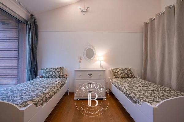 Veigy-Foncenex, Maison 6 Chambres -  238 m² à vendre