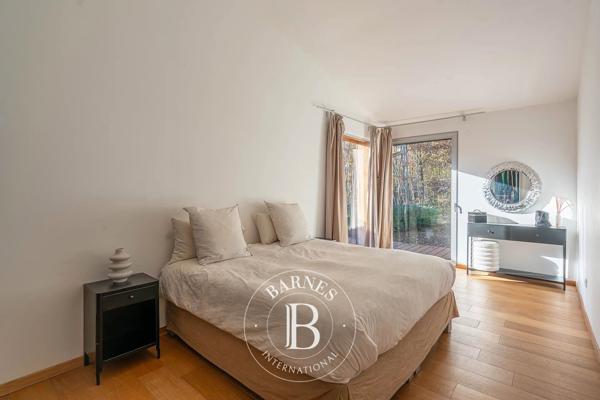 Veigy-Foncenex, Maison 6 Chambres -  238 m² à vendre