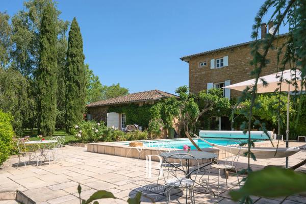 Cogny, Maison  320 m² à vendre