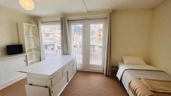 Finistère (29) – À vendre à Quimper hyper-centre, appartement T4 de 80 m² habitable  - Cave - Possibilité